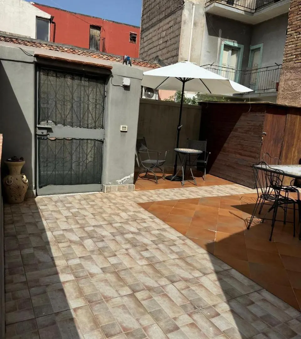 Apartament La Casa Del Mulino Katania Włochy