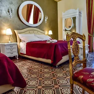  Nocleg ze śniadaniem Palazzo Degli Affreschi